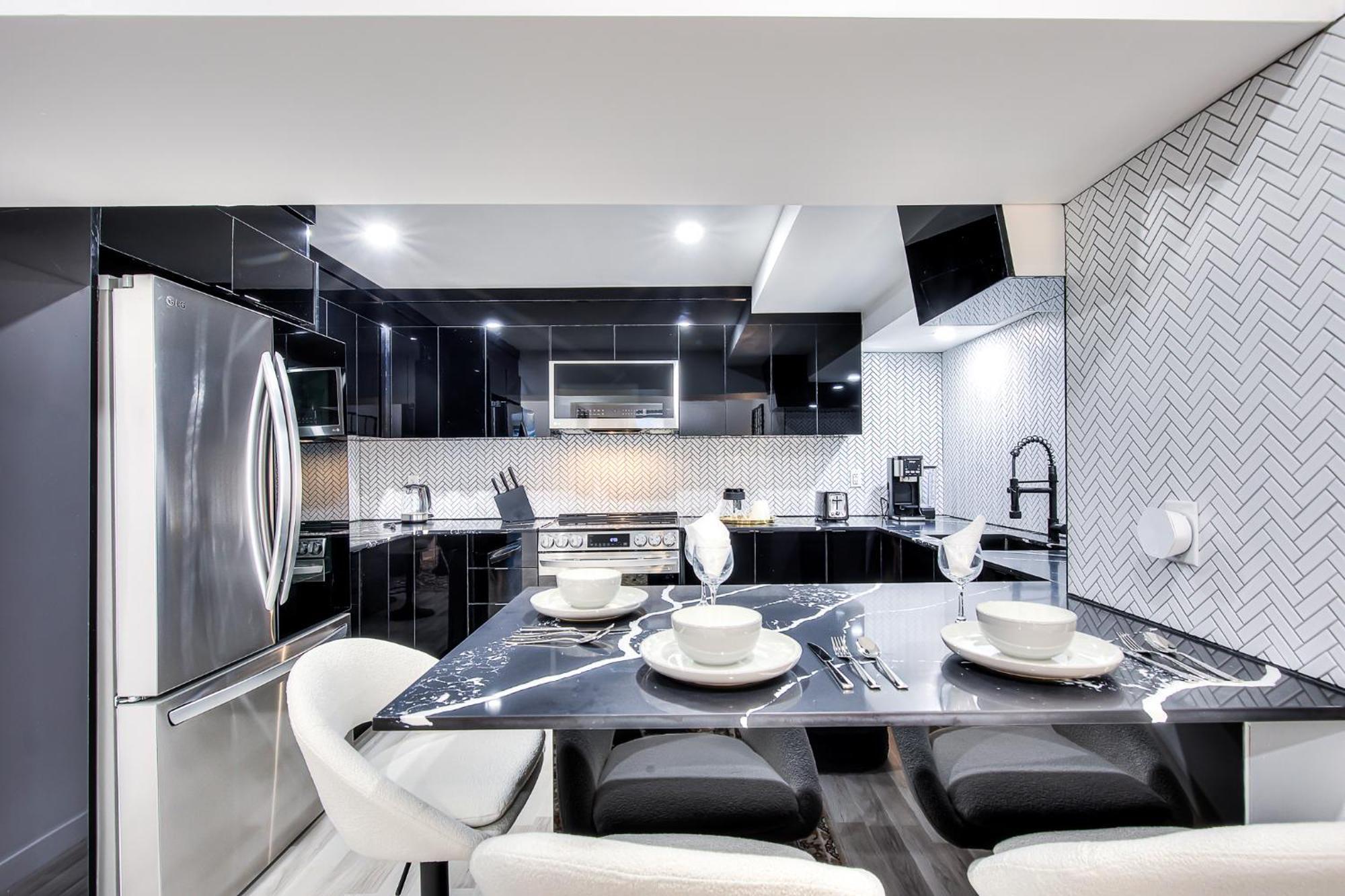 Ndg Dreams! New & Modern 3Br Easy City Life Montréal Eksteriør billede
