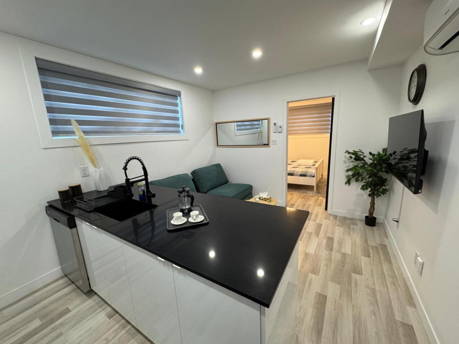 Ndg Dreams! New & Modern 3Br Easy City Life Montréal Eksteriør billede
